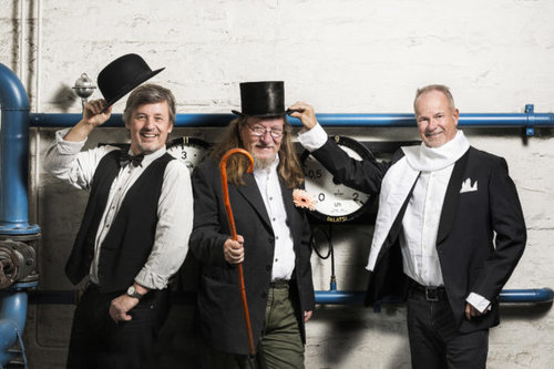 Gospel_Gentleman_promo_03_press-600x400_S.jpg